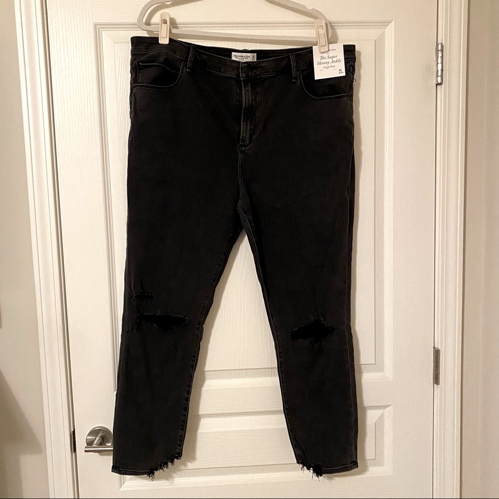 Abercrombie & Fitch Super Skinny High Rise Jeans